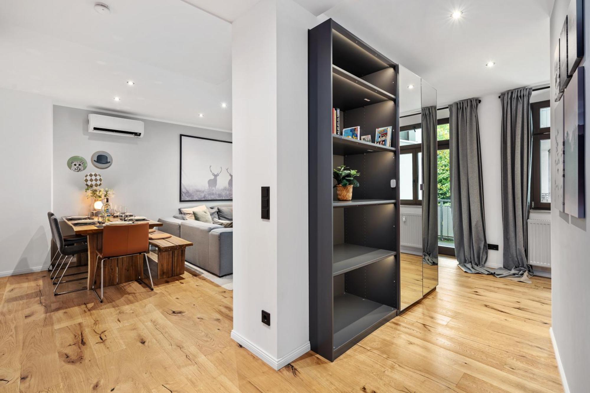 Edler Wohnraum Schlossteich-Suite 3 Sz Mit Zwei Balkonen, Kaffeevollautomat, Kamin, Klima, Lift & Zwei Parkplaetzen Chemnitz Luaran gambar